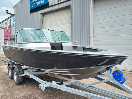 Albakore 560 Fish