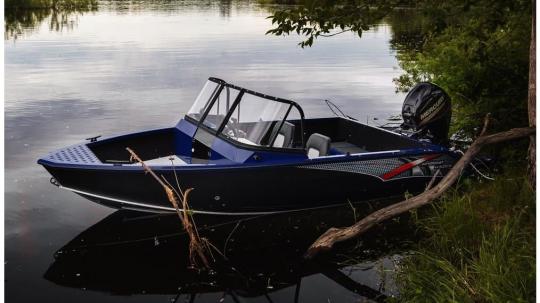 Windboat 4.5 DCX