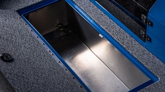Windboat 4.6 DCX Рестайлинг