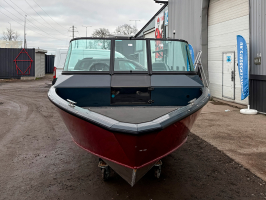 Windboat 4.9 DCX