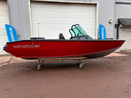 Windboat 4.9 DCX