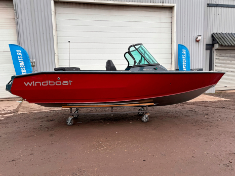 Windboat 4.9 DCX