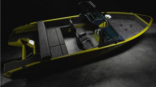 Windboat 4.9 DCX
