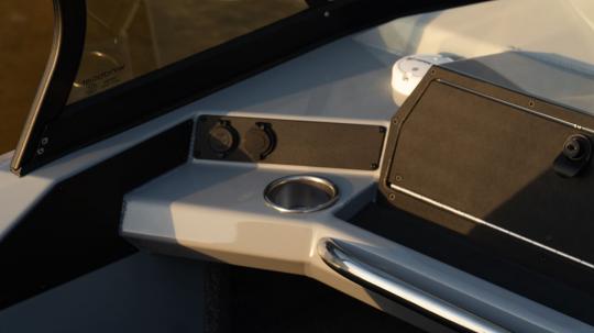 Windboat 6.0 DCX