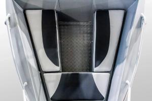 Моторная лодка YAVA L BowRider