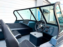 Моторная лодка Windboat 4.9 DCX (L) (серый-коричневый) - В наличии