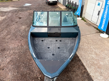 Моторная лодка Windboat 4.9 DCX (L) (серый-коричневый) - В наличии