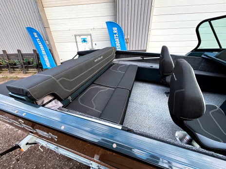 Моторная лодка Windboat 4.9 DCX (L) (серый-коричневый) - В наличии
