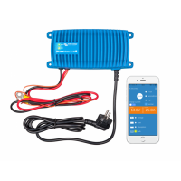 Зарядное устройство для аккумуляторных батарей Victron Blue Smart IP67 Charger 24/8