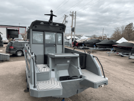 Катер Windboat 7.0 Cabin (серый) - В Наличии