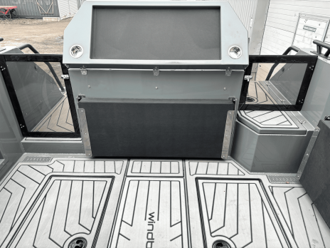 Катер Windboat 7.0 Cabin (серый) - В Наличии