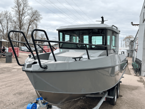Катер Windboat 7.0 Cabin (серый) - В Наличии