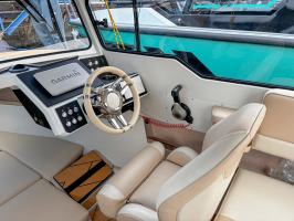 VOYAGER 600 Cabin