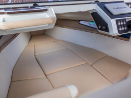 VOYAGER 600 Cabin