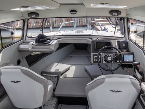 VOYAGER 600 Cabin