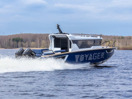 VOYAGER 850 Cabin Twin