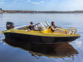 YAVA XL BowRider