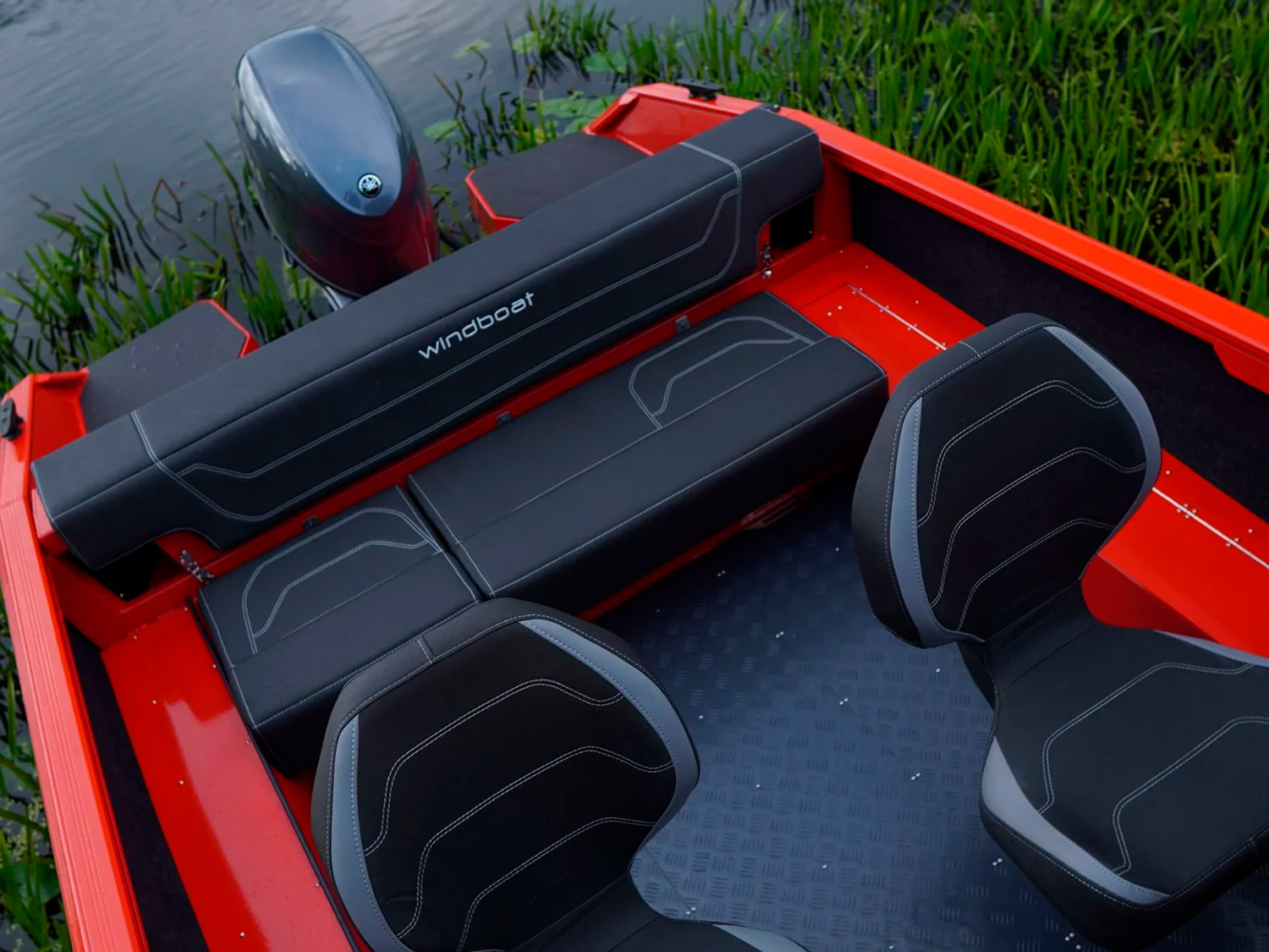Windboat 4.6 DCX Air